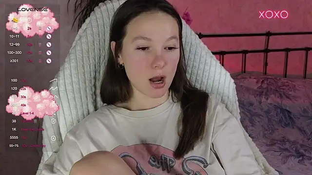 lil luna x online show from January 2026 09:29:01 PM