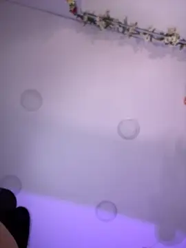 cute  cherry  online show from November 2025 08:46:02 PM