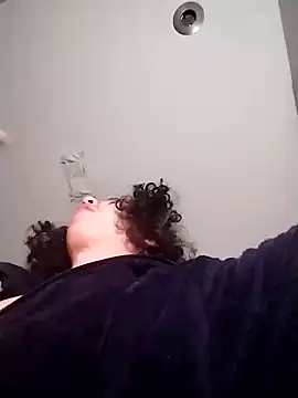 Snapshot of LiverandBrat77 chatting on February 2025 05:10:01 AM LiverandBrat77 online show from February 2025 05:10:01 AM