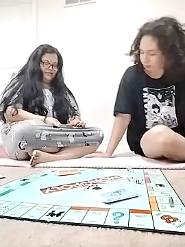 Snapshot of LiverandBrat77 chatting on September 2025 12:00:02 AM LiverandBrat77 online show from September 2025 12:00:02 AM