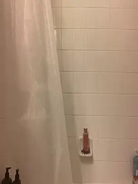 Snapshot of LiverandBrat77 chatting on November 2025 07:48:02 PM LiverandBrat77 online show from November 2025 07:48:02 PM