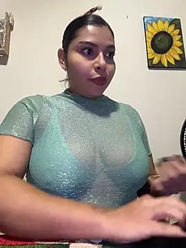 GigiiStone online show from December 2025 11:00:02 PM