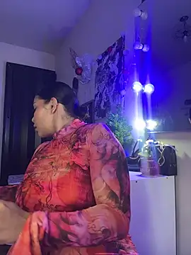 GigiiStone online show from December 2025 10:18:02 PM