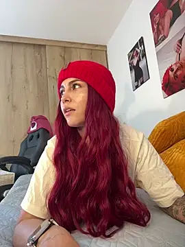 zafiro mo0n online show from January 2025 02:52:01 AM