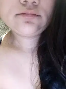 Snapshot of Doll_Nepali chatting on January 2025 01:08:01 AM Doll Nepali online show from January 2025 01:08:01 AM