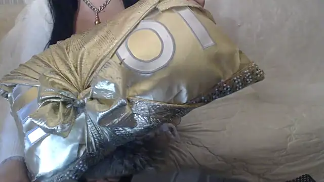 Mia-Montal777 online show from December 2025 03:01:02 AM