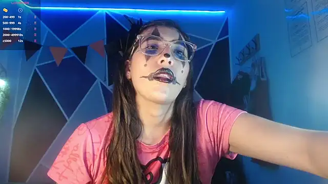 DaMikaela  online show from October 2025 07:15:02 PM