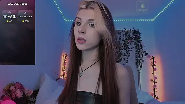  eva  pleasure  online show from October 2025 06:32:02 AM