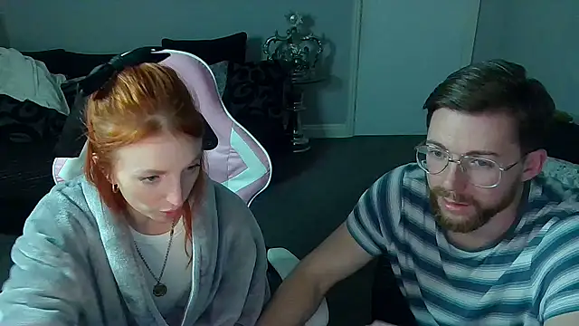 Red firesquirt online show from January 2025 09:42:01 PM