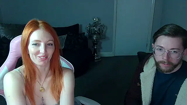 Red firesquirt online show from February 2025 09:13:01 PM