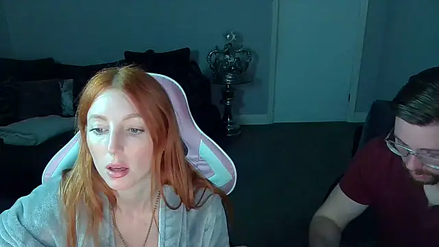 Red firesquirt online show from March 2025 09:18:02 PM