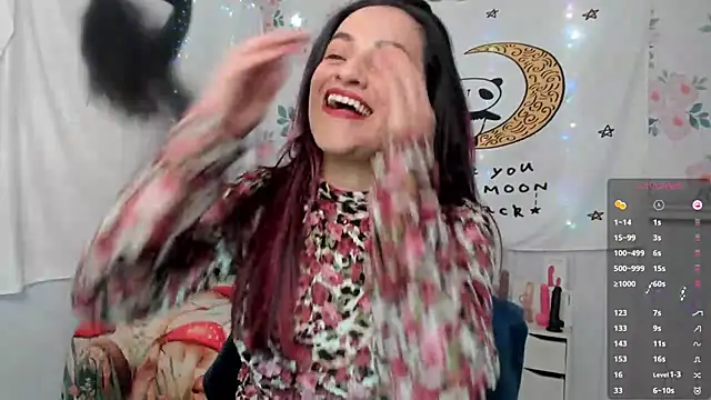 LovelyAzucena online show from January 2025 02:21:01 PM