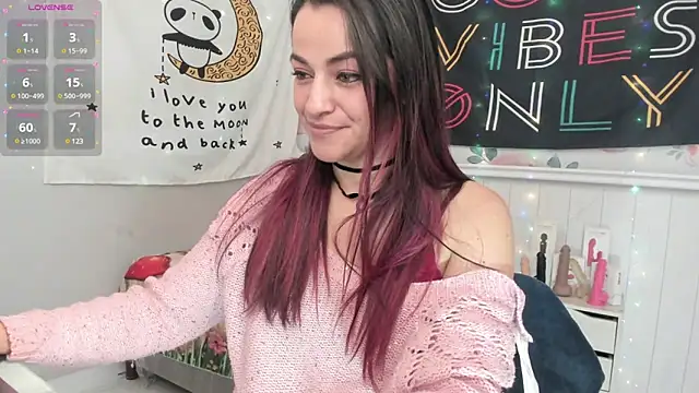 LovelyAzucena online show from January 2025 03:11:01 PM