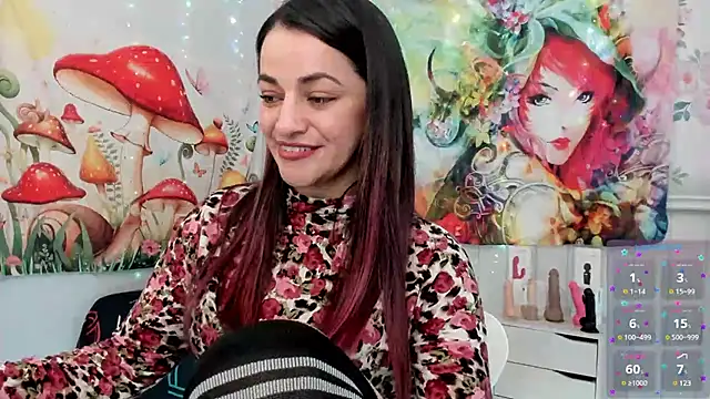 LovelyAzucena online show from February 2025 05:14:01 PM