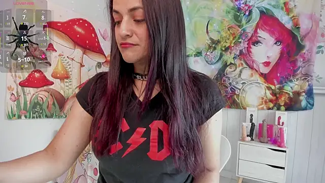 LovelyAzucena online show from September 2025 02:29:02 PM