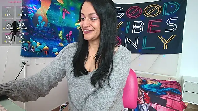 LovelyAzucena online show from March 2026 02:09:02 PM