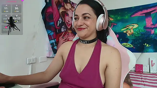 LovelyAzucena online show from April 2026 02:10:01 PM