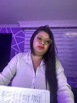 MiiaaJoness online show from October 2025 03:07:02 PM