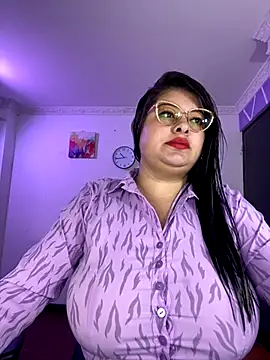 MiiaaJoness online show from December 2025 03:38:02 PM