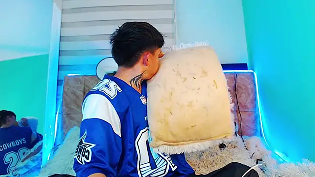  justinmoon2 online show from March 2025 04:30:02 AM