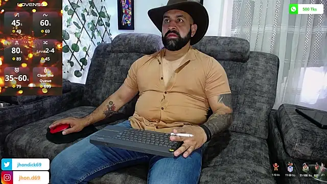 Snapshot of JD-69 chatting on January 2025 07:38:01 PM JD-69 online show from January 2025 07:38:01 PM