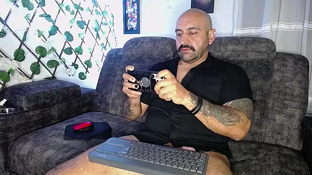 Snapshot of JD-69 chatting on January 2025 02:49:02 AM JD-69 online show from January 2025 02:49:02 AM