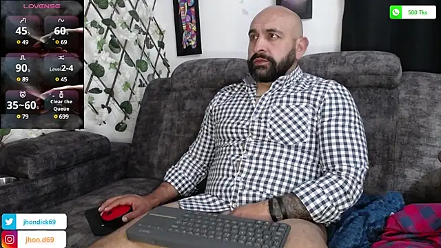 Snapshot of JD-69 chatting on March 2025 12:38:01 AM JD-69 online show from March 2025 12:38:01 AM