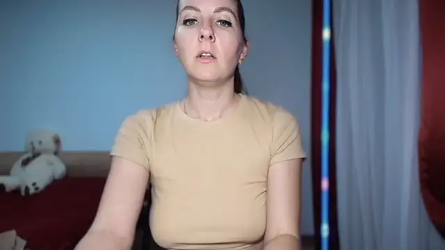 beauty bella online show from February 2025 09:38:01 PM