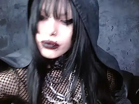 XXIOUX online show from September 2025 04:03:01 AM