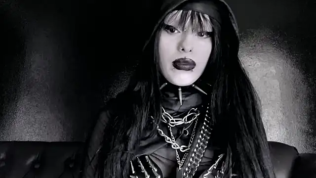 XXIOUX online show from March 2026 07:39:01 PM