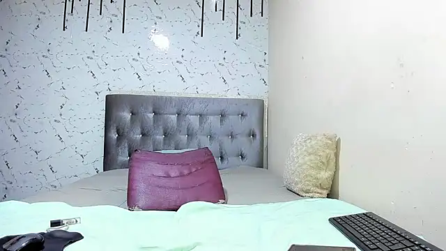 kelleysinedd online show from October 2025 05:06:02 PM