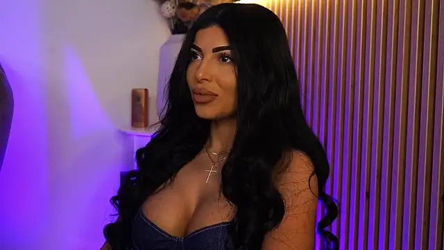 KimyBroox online show from March 2025 11:04:02 PM