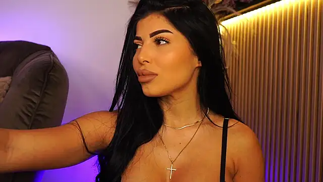 KimyBroox online show from September 2025 08:57:02 PM