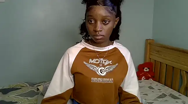 Snapshot of Enkarxx chatting on February 2025 10:42:02 AM Enkarxx online show from February 2025 10:42:02 AM