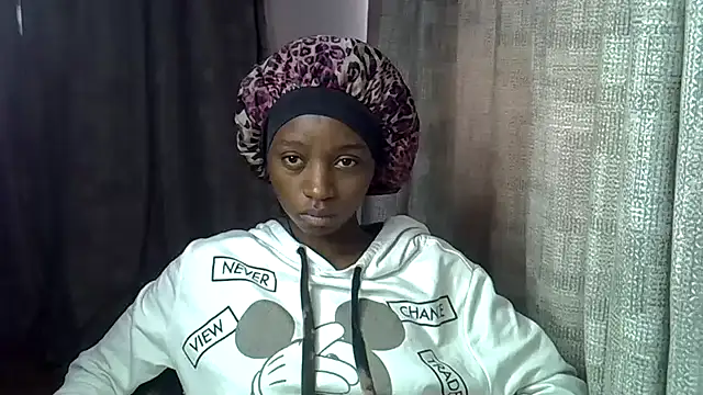 Snapshot of Enkarxx chatting on October 2025 12:23:02 PM Enkarxx online show from October 2025 12:23:02 PM