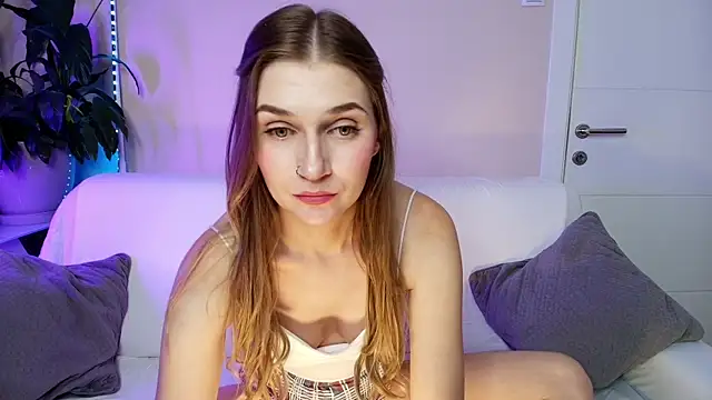 Snapshot of Miss_Christine_Cardo chatting on July 2026 09:46:02 PM Miss Christine Cardo online show from July 2026 09:46:02 PM