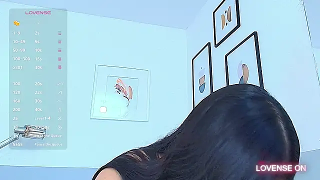 Snapshot of littlee_emilyy_ chatting on December 2024 12:03:01 PM littlee emilyy  online show from December 2024 12:03:01 PM