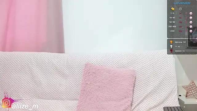 aliicee m online show from January 2025 09:57:01 PM