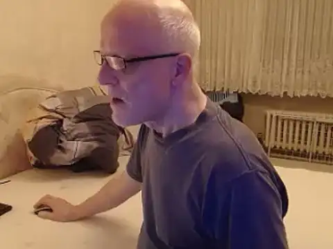 Snapshot of HornyRalfi55 chatting on December 2024 03:25:02 PM HornyRalfi55 online show from December 2024 03:25:02 PM