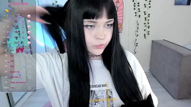 Snapshot of SelenaCute chatting on March 2025 09:40:02 AM SelenaCute online show from March 2025 09:40:02 AM