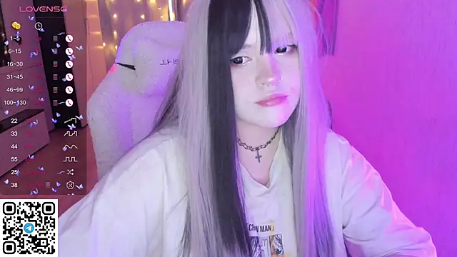 Snapshot of SelenaCute chatting on February 2026 07:14:02 AM SelenaCute online show from February 2026 07:14:02 AM