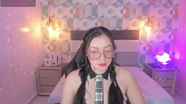 megancero online show from January 2025 12:39:02 PM