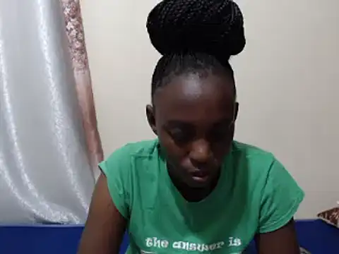 Snapshot of lizbela1 chatting on March 2025 07:04:01 PM lizbela1 online show from March 2025 07:04:01 PM