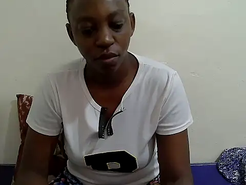 Snapshot of lizbela1 chatting on July 2026 04:41:02 AM lizbela1 online show from July 2026 04:41:02 AM