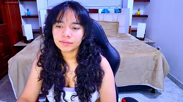 laureentt  online show from October 2025 03:14:02 AM