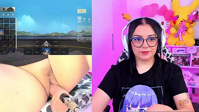 cinna monroll online show from January 2025 01:50:01 AM