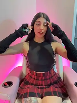 Felicia smok3 online show from April 2026 02:04:02 AM