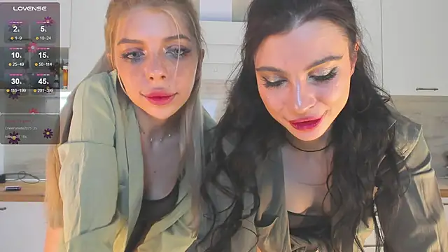 Ashley-Urban online show from December 2024 11:05:02 PM