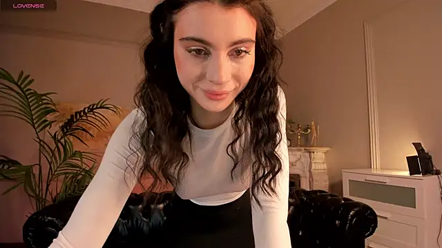 Ashley-Urban online show from February 2025 10:30:02 AM