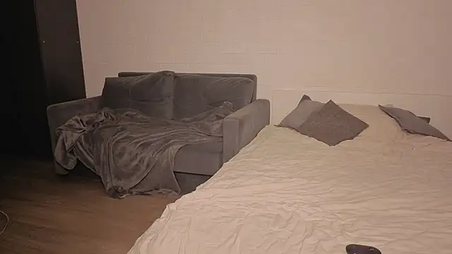 Ashley-Urban online show from February 2026 02:07:02 AM